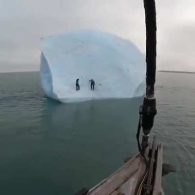 Iceberg doesn&rsquo;t take much to flip
