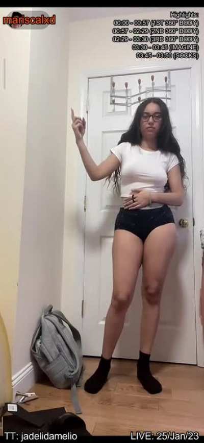 360 N&deg;1 on LIVE, She HOT AF and PRETTY and CUTE and MUCH MORE 😄