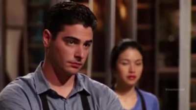 Blind contestant on Masterchef makes apple pie