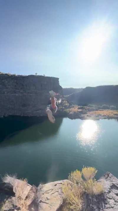 Running jump &amp;gt;&amp;gt; Standing jump