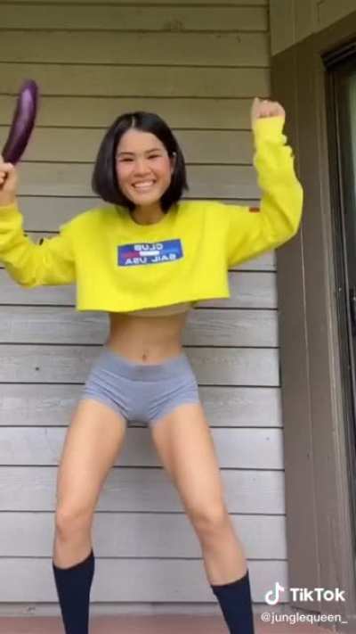 Possible thot has been detected and I wanted to warn y&rsquo;all if you see her