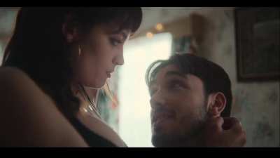 Emma Mackey in Sex Education S3E4
