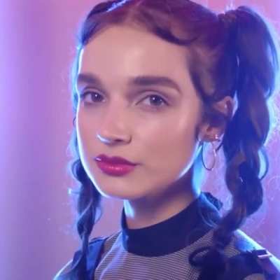 Red lipped cutie