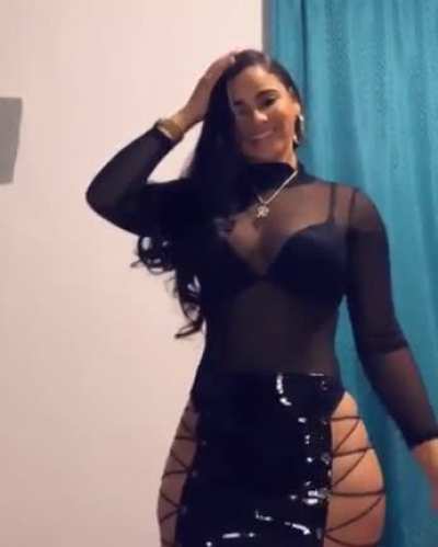 🥵🖤