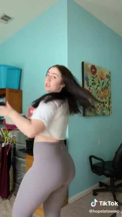 I can just tell she is a slut for BBC.