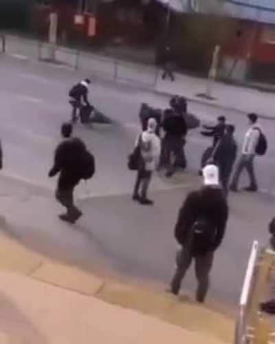 3... 2...1... Fight