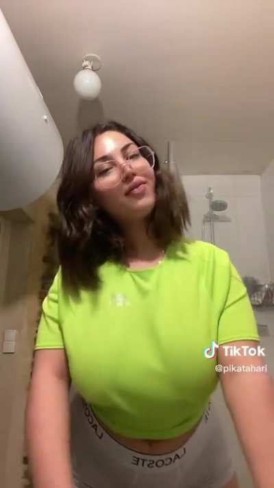 @bloomwwx