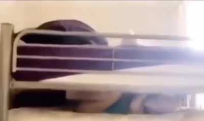 When you&rsquo;re bored af and do weird shit on your bed