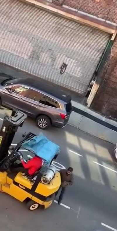 Это Нью Йорк, детка
