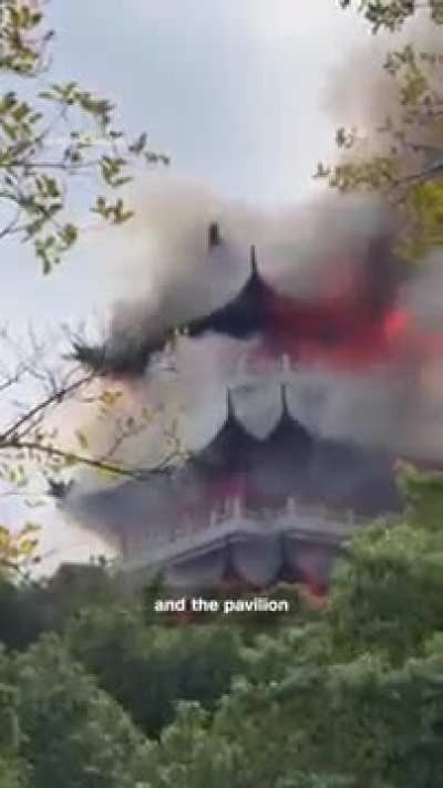 'Irresponsible&rsquo; tourist blamed for torched Chinese temple due to improper use of ceremonial candles