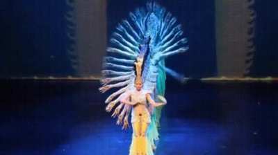 Cénti-Ticklér, Master of the Thousand Handjobs
