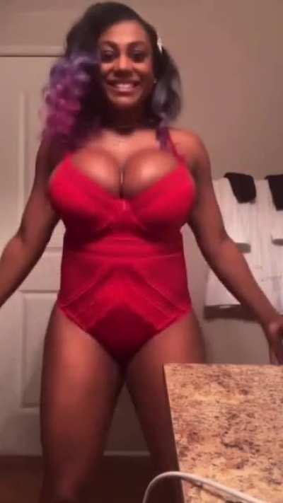 Kiera Nicole 🥵