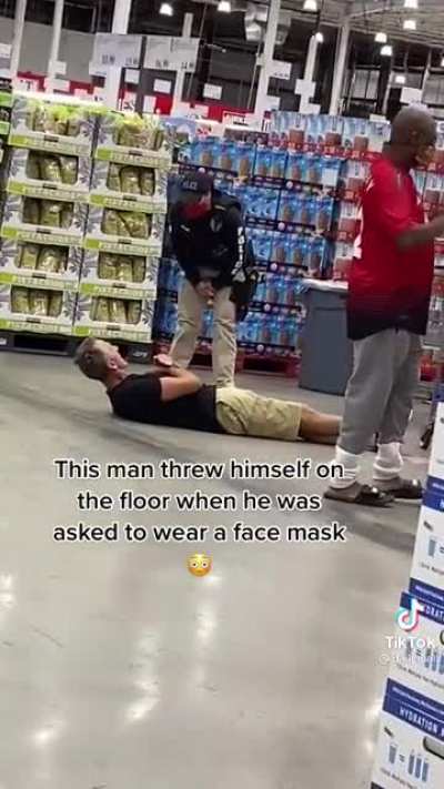 Man throws tantrum in Costco... the narration makes the video