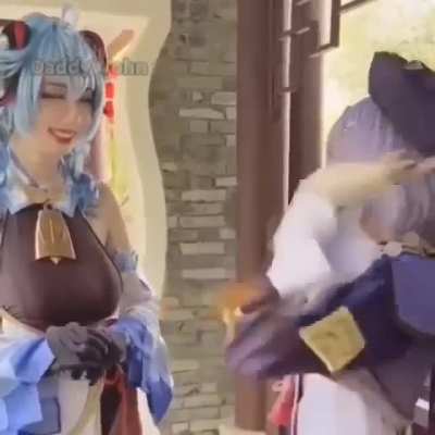 Genshin cosplayers are just built different