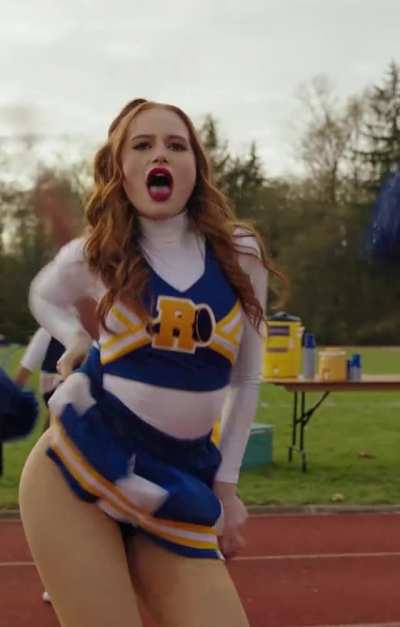 Madelaine Petsch [Riverdale]