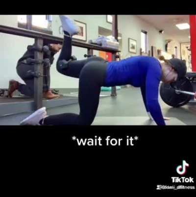 Guy takes pics of coworker&rsquo;s ass during her workout