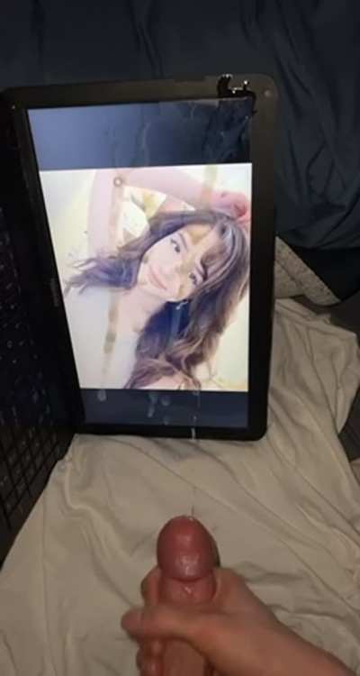 Pokimane Empties Me