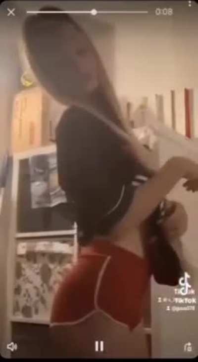 Red Shorts Video (Snap)