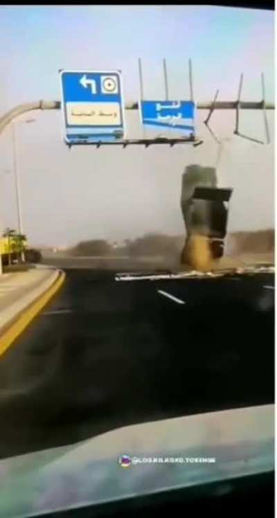 Legend says the truck is still moving.