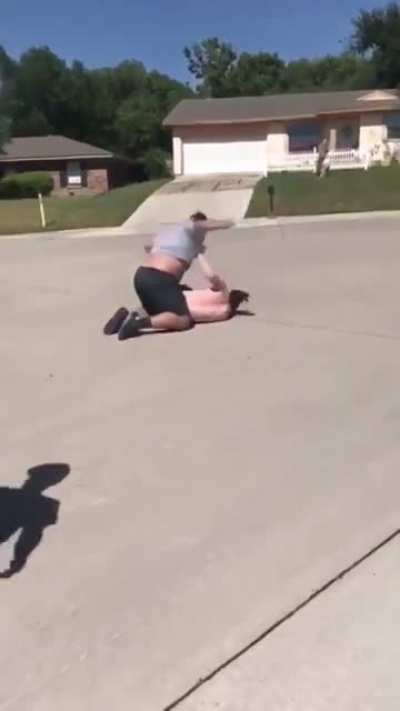 2 vs 1