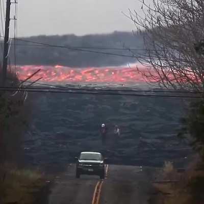Lava Flows in Leilani Estates