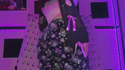 ASMR fabric sounds & teasing