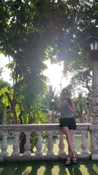 Belle Mariano