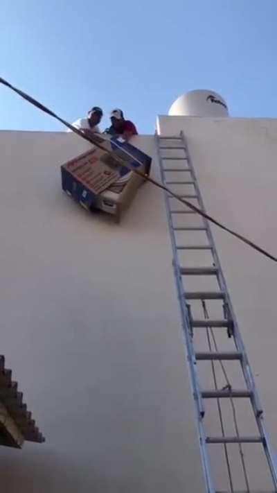 WCGW by lifting a new AC not knowing good knots