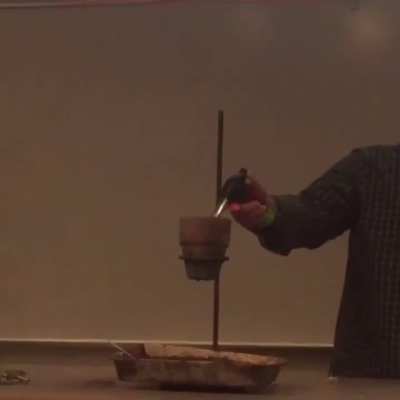 Lighting thermite...