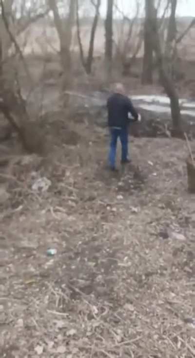 In Berdyansk, a mine was found near the bridge and houses - an ordinary Ukrainian man moved it to a forest with his bare hands.