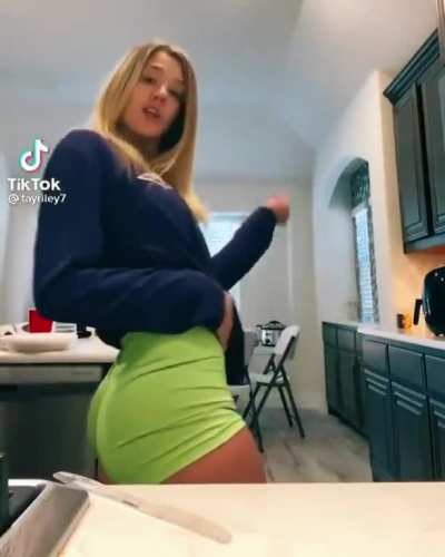 @tayriley7
