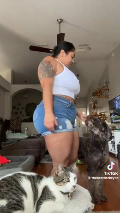 👀