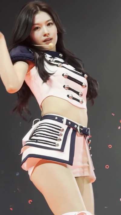 Sana - TWICE