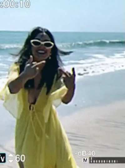 Victoria Justice nipslip