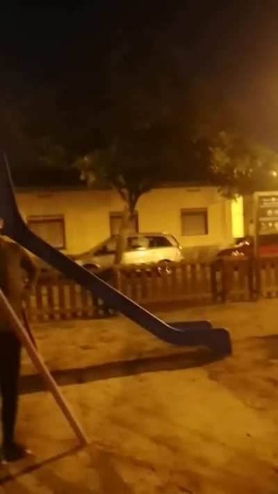 El columpio que golpe&oacute; a m&iacute; amigo XD