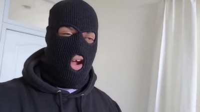 This is a robbery