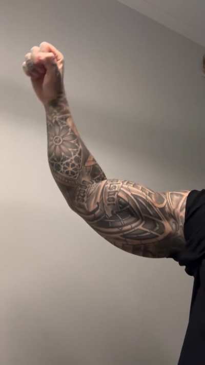Armpits Muscles Tattoo Porn GIF by tommy<wbr>sterl<wbr>ing69