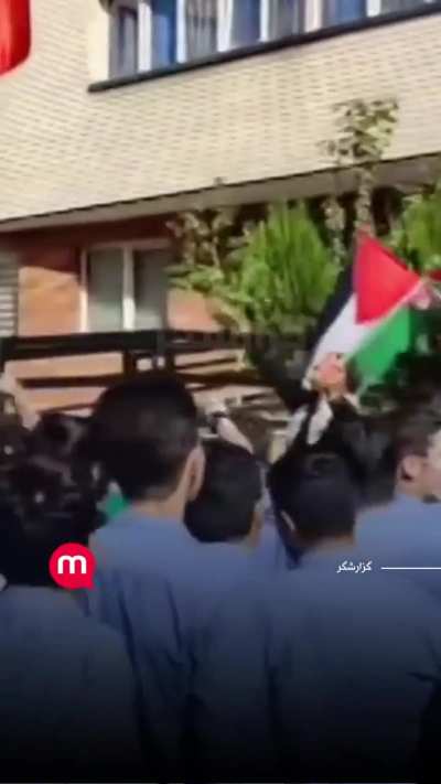 Iranian teacher chants &ldquo;death to Israel&rdquo;, his students in response chant &ldquo;death to Palestine&rdquo;