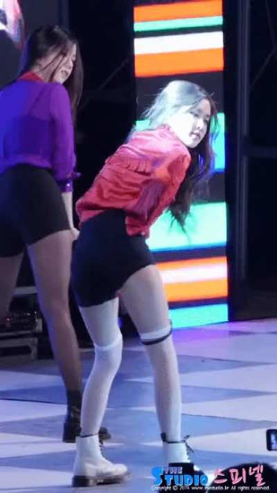 🍑🍑