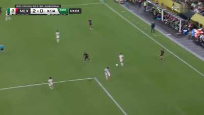 Finishing a bouncing cross (CONCACAF Gold Cup Quarter-Final)