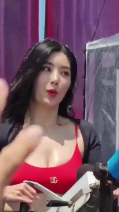 Kwon Eunbi