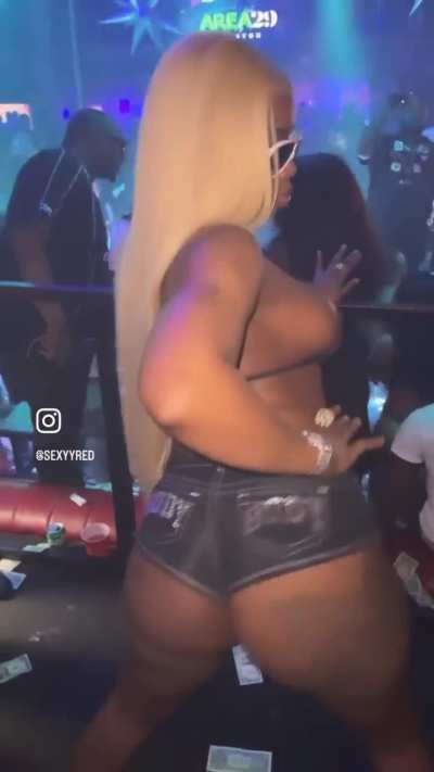 If she didn&rsquo;t stunk, Sexyy Red would&rsquo;ve been halfway decent at least.