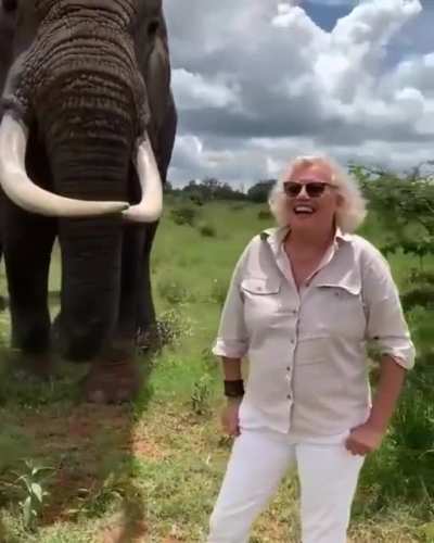She&rsquo;s lucky he didn&rsquo;t get her nose.