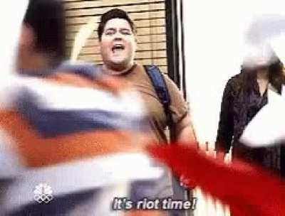 Orange man's fans right now.