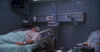 Why did House only use his teleportation powers once in the show? Unbravo shore 