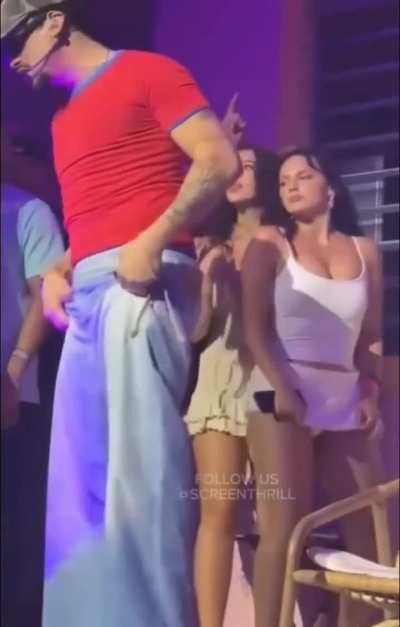 Dancing Daf