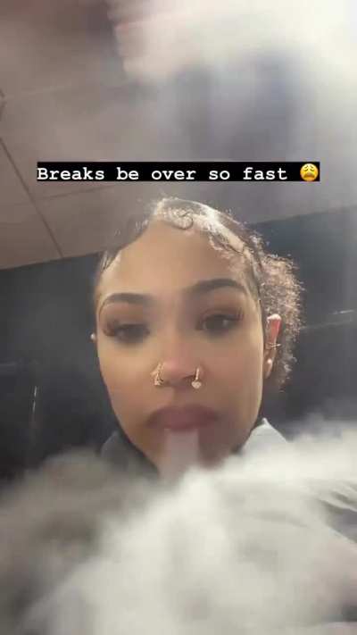 she must&rsquo;ve been scamming tf outta people