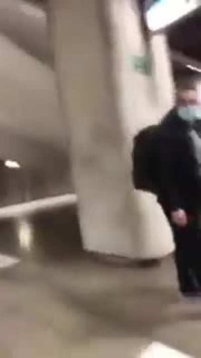 Don Giapo: Mi-a dat cu spray &icirc;n ochi COAIE!