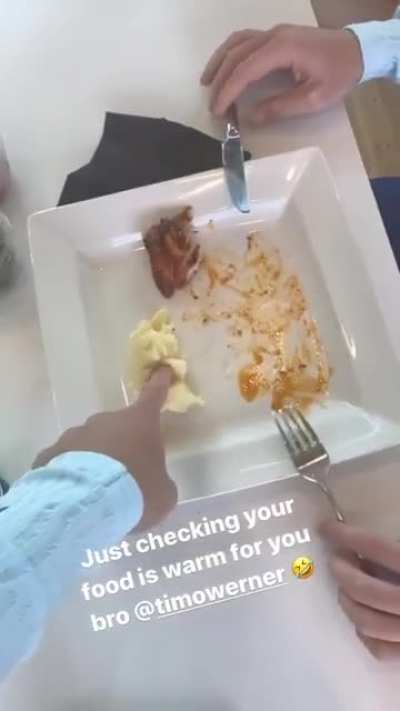 Chilly B on insta