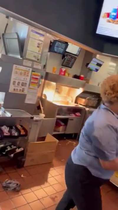 McDonald&rsquo;s employees fighting 💀